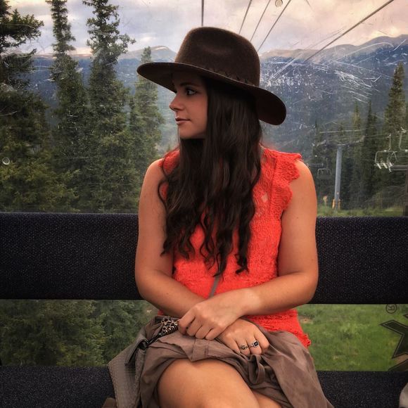 Meet your Posher, Lexi - Picture 1 of 1